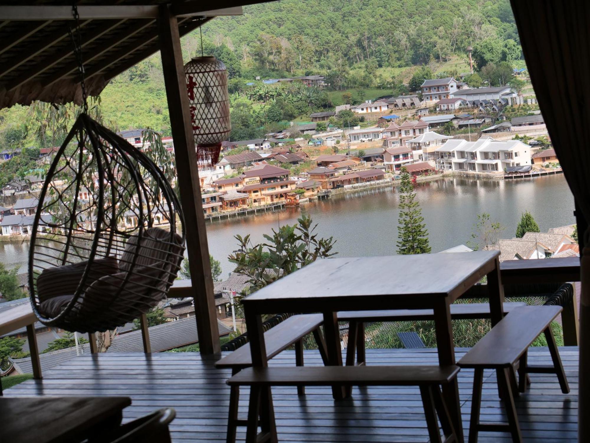 Hedreung Banrakthai Homestay And Camping Ban Rak Thai Екстериор снимка